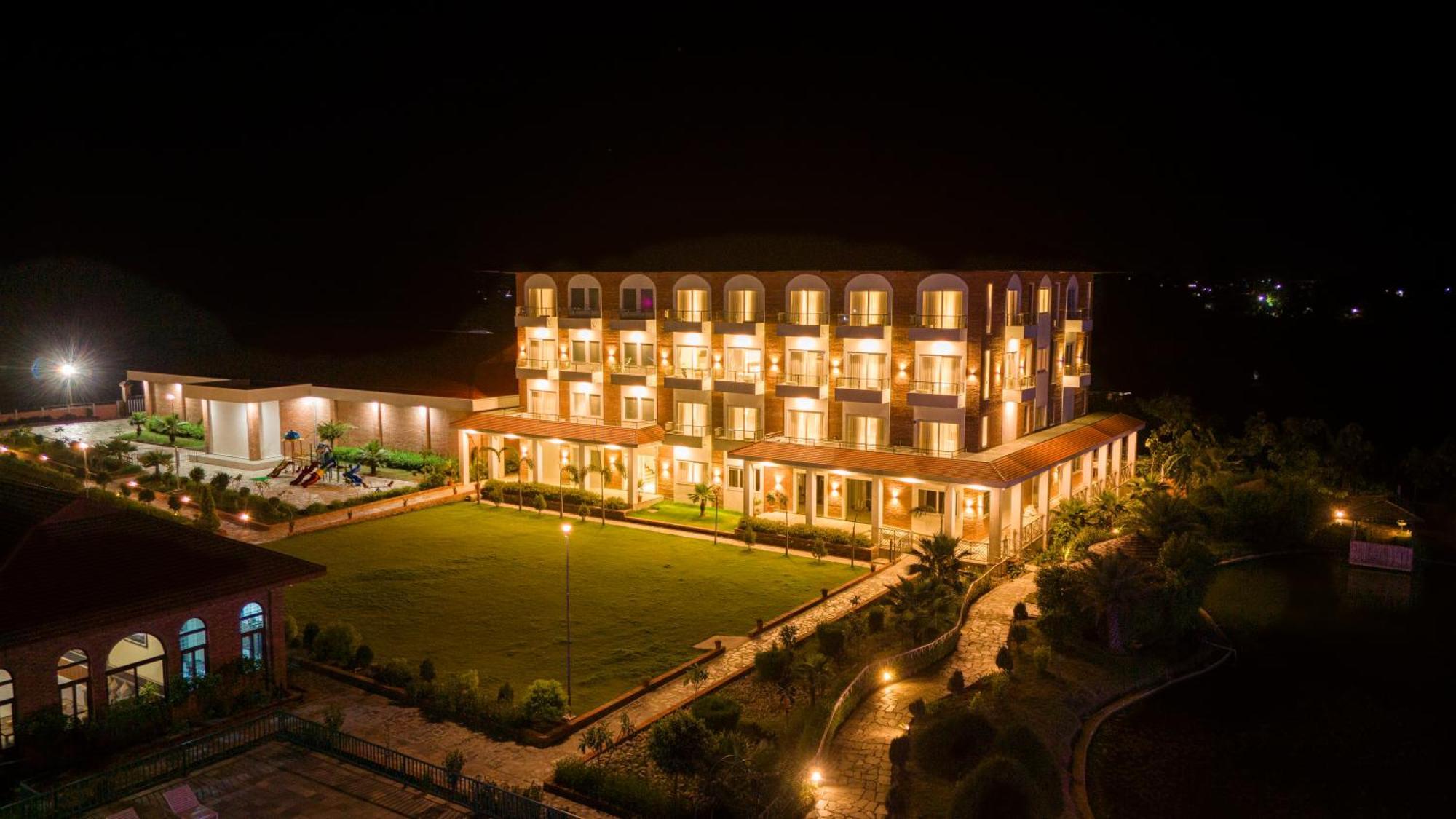Lumbini Green Resort Bhagwanpur Ngoại thất bức ảnh